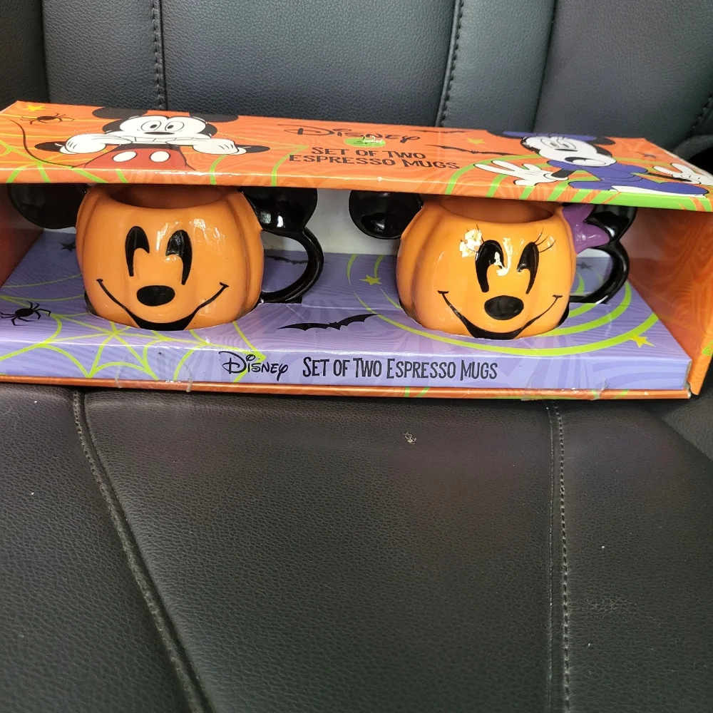 Disney Mickey and Minnie pumpkin Halloween espresso Mugs